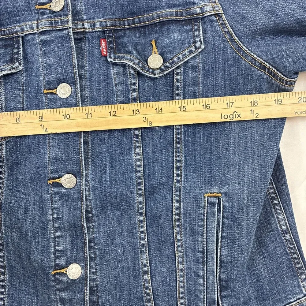 Women’s Levi Trucker  Classic Denim Jean Jacket Size XL